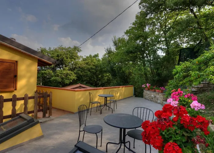 Agriturismo Borgo Nuovo Di Mulinelli Villa